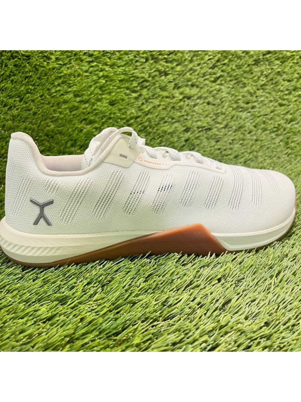 Flux Adapt Graphene XT White Gum Mens Size 8.5 Womens 10 Athletic Shoes Sneakers
